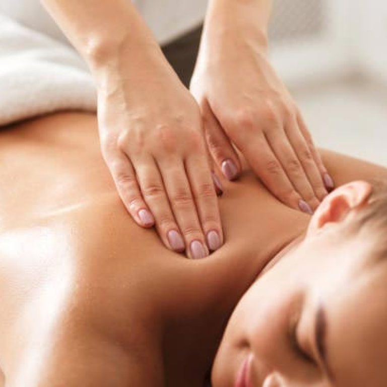 Milan: Deep Tissue Massage & Muscle Relief